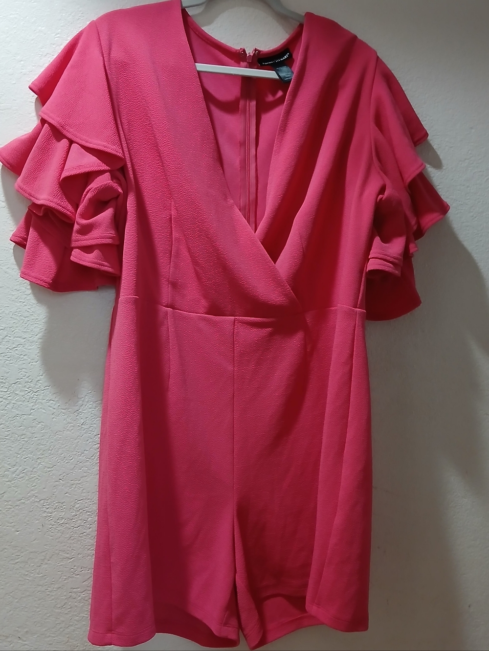Ashley Stewart new size 18/20 Hot Pink Ruffle Sleeve Romper